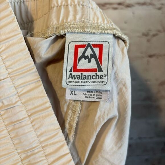 Avalanche Lightweight Shorts Quick Dry Tan Neutral Elastic Waist Pockets XL - Picture 5 of 6